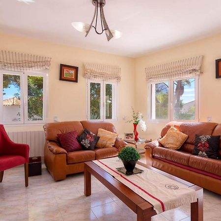 קלפה Villa Amelia - Plusholidays מראה חיצוני תמונה